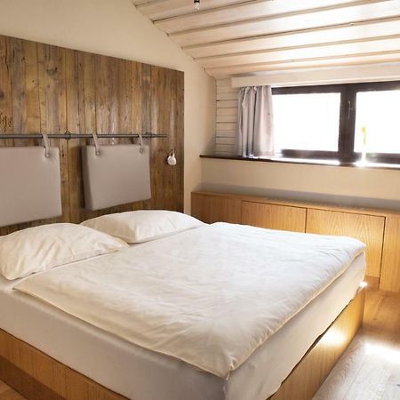 Koliba U Cerneho Medveda Hotel Zlín Buitenkant foto