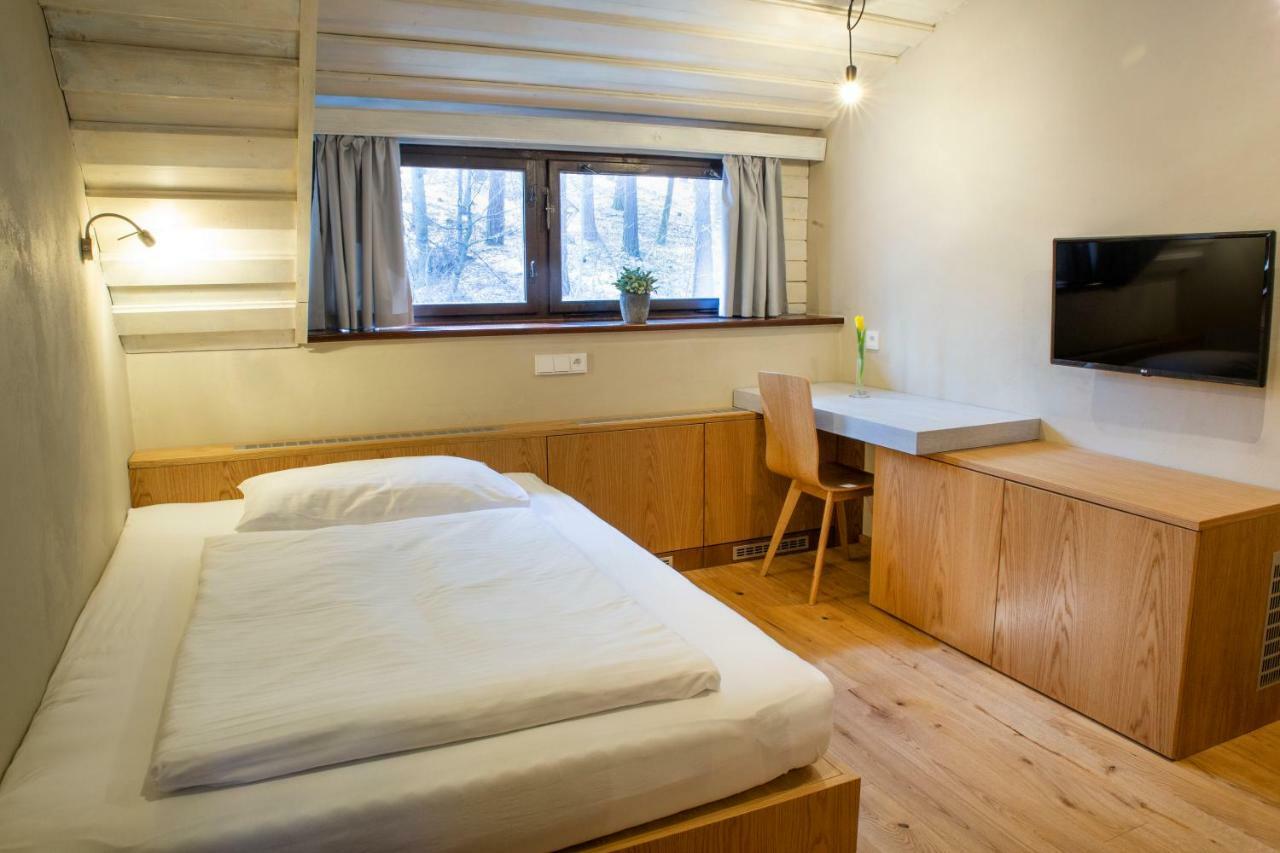 Koliba U Cerneho Medveda Hotel Zlín Buitenkant foto