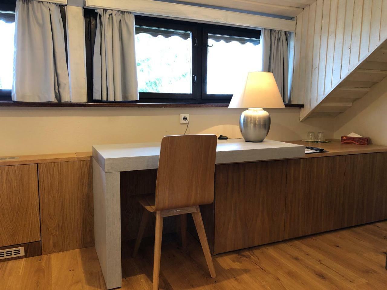 Koliba U Cerneho Medveda Hotel Zlín Buitenkant foto